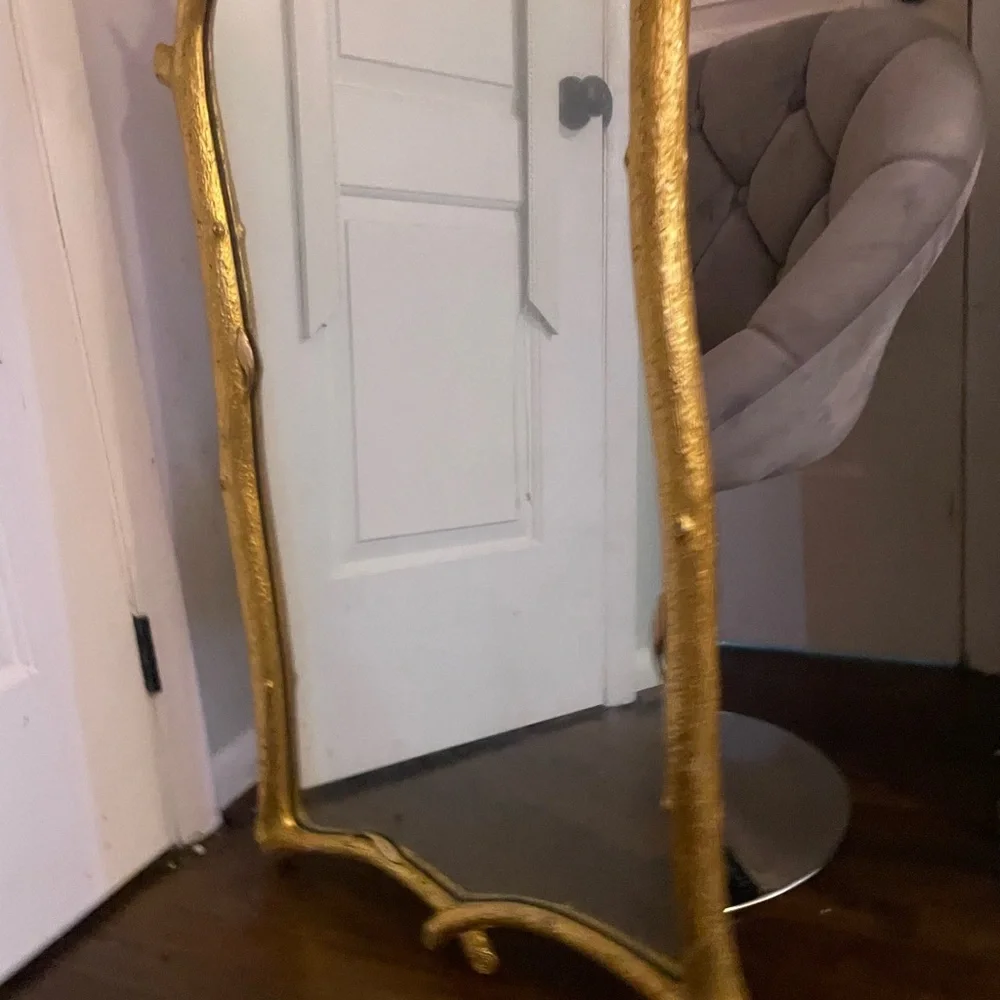 Elegant Gold Framed Mirror